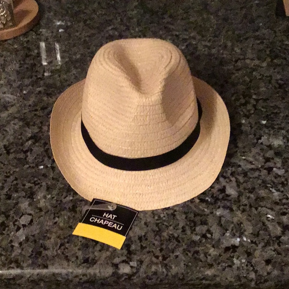 Straw fedora